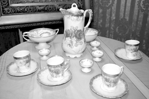 Property photo 104 - Major Antique Auction - Multi-Generational Collection